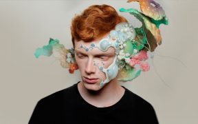 Unexpected geometry ”portrait series tests were designed by Fernando Domínguez Cózar.